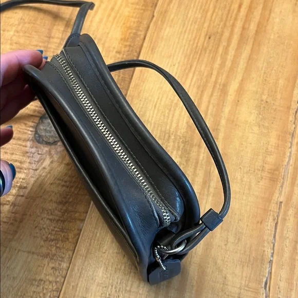 Coach Vintage Abbie Zip Gray Glove tanned leather crossbody Style 9017 - Picture 6 of 15